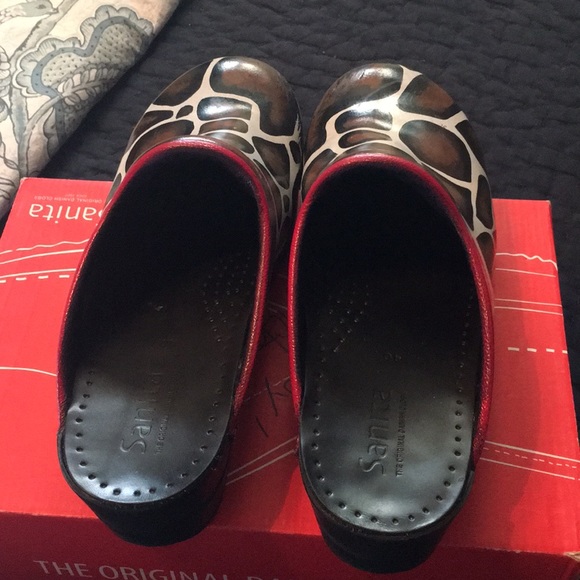 Sanita hand painted leopard, open back clog - Picture 5 of 8